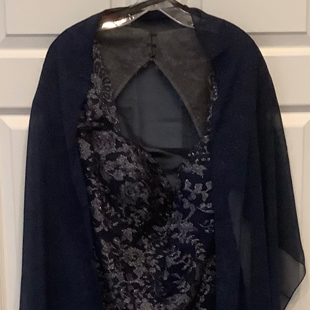 Brand New (no alterations done) mother of the bride gown